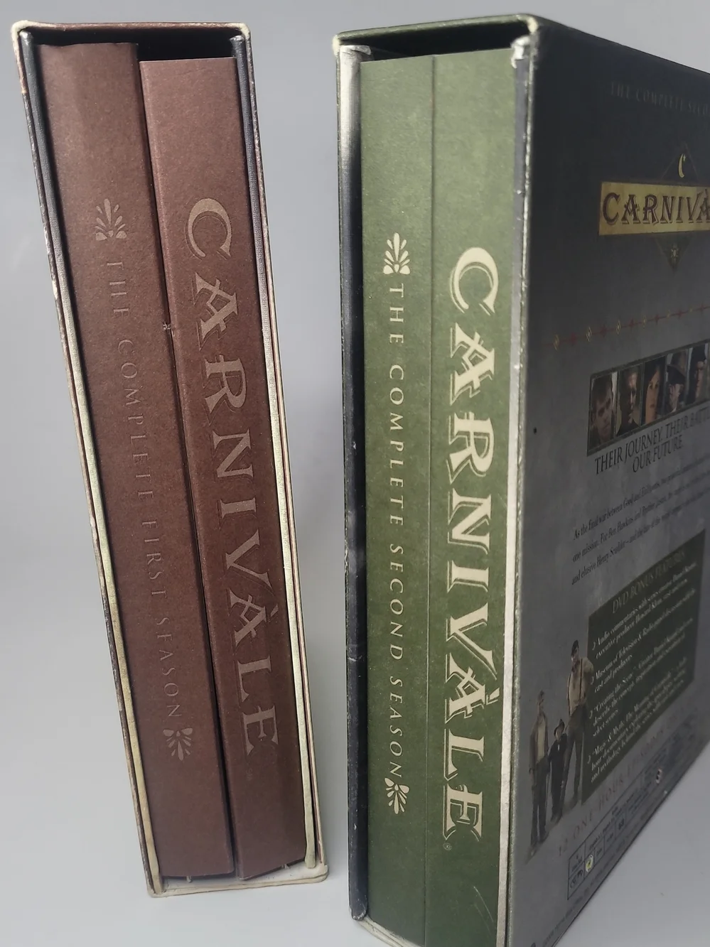 CARNIVALE Complete First & Second Season DVD Box Set - Brown/Black